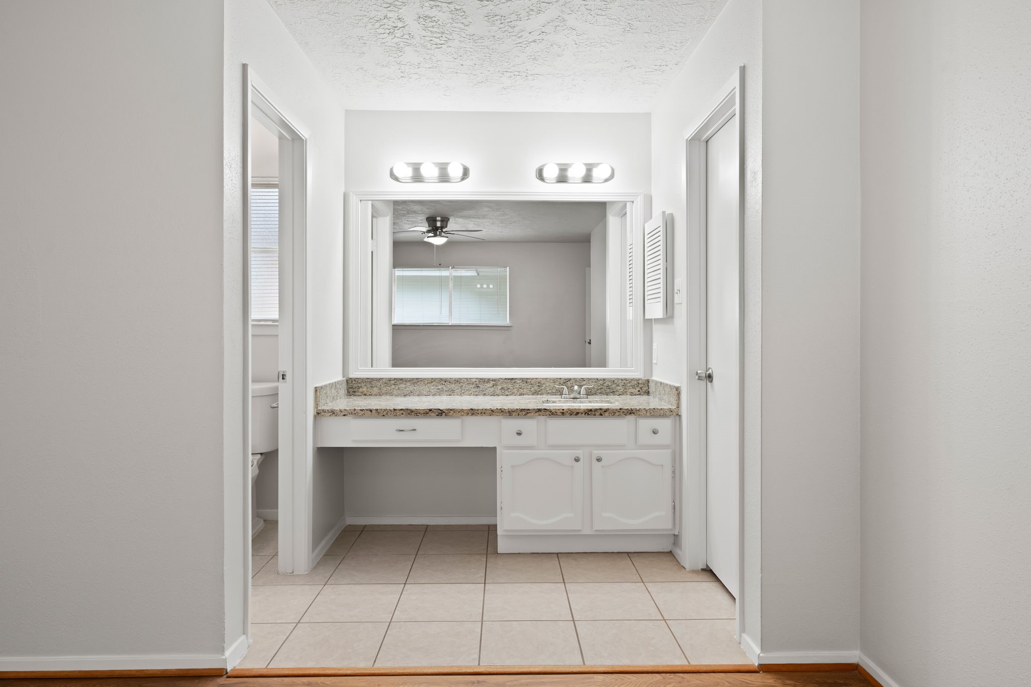 4503 Pineville Lane Spring, TX 77388 - Photo 15 of 24 Primary Bathroom