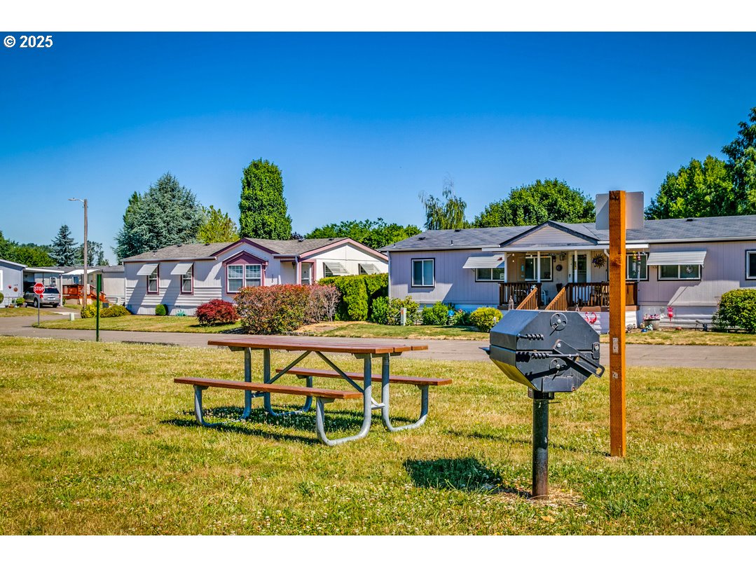 5050 Southeast Columbus Street, Unit 169 Albany, OR 97322 - Photo 30 of 32
