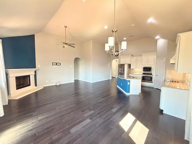 $2,600 | 3708 Harbour Mist Trail, Denton, TX 76208