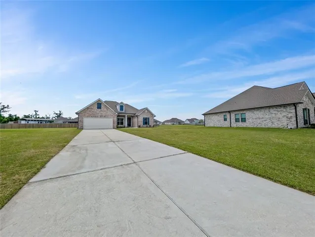 $445,000 | 9508 East Terran Lane, Waggaman, LA 70094
