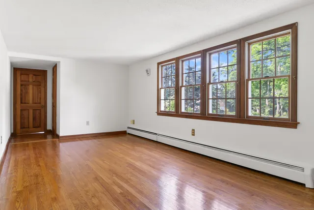 $749,000 | 200 Damascus Road, Branford, CT 06405