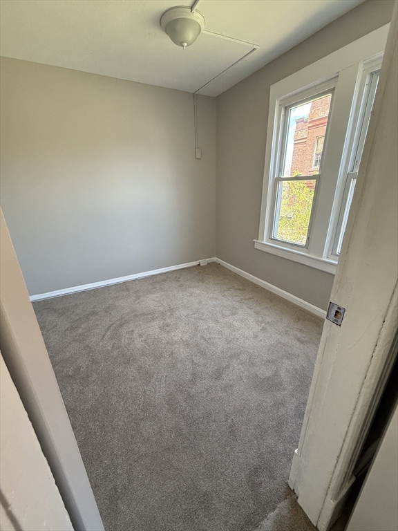 108 Alden Street Springfield, MA 01109 - Photo 19 of 36 Gallery Image 19