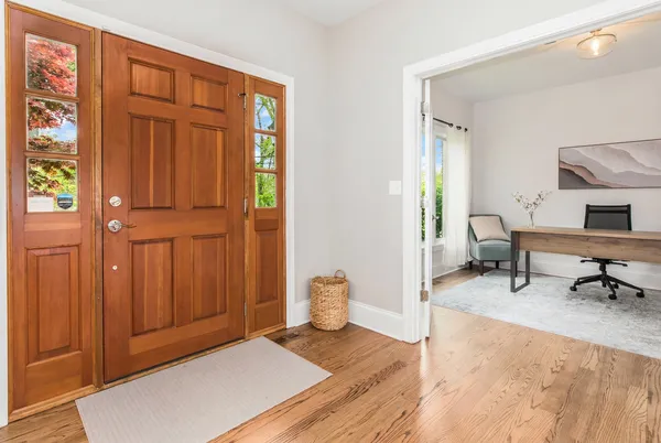 $949,900 | 4736 Devon Avenue, Lisle, IL 60532