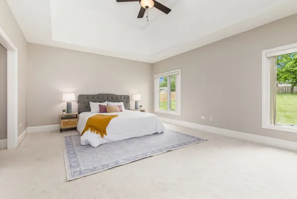 $949,900 | 4736 Devon Avenue, Lisle, IL 60532