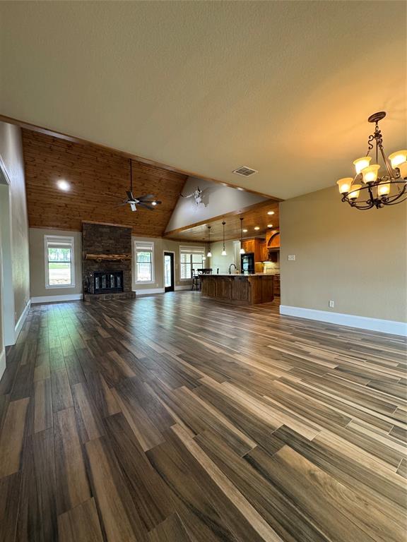 151 Smith Road Gladewater, TX 75647 - Photo 9 of 40