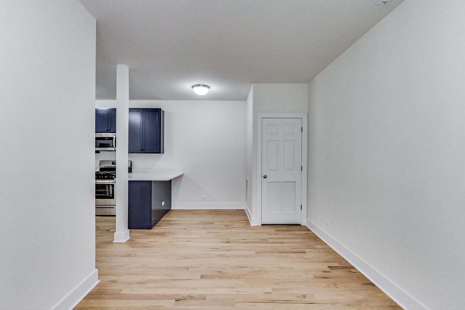 815 South Carpenter Street, Unit 3F Chicago, IL 60607 - Photo 5 of 26