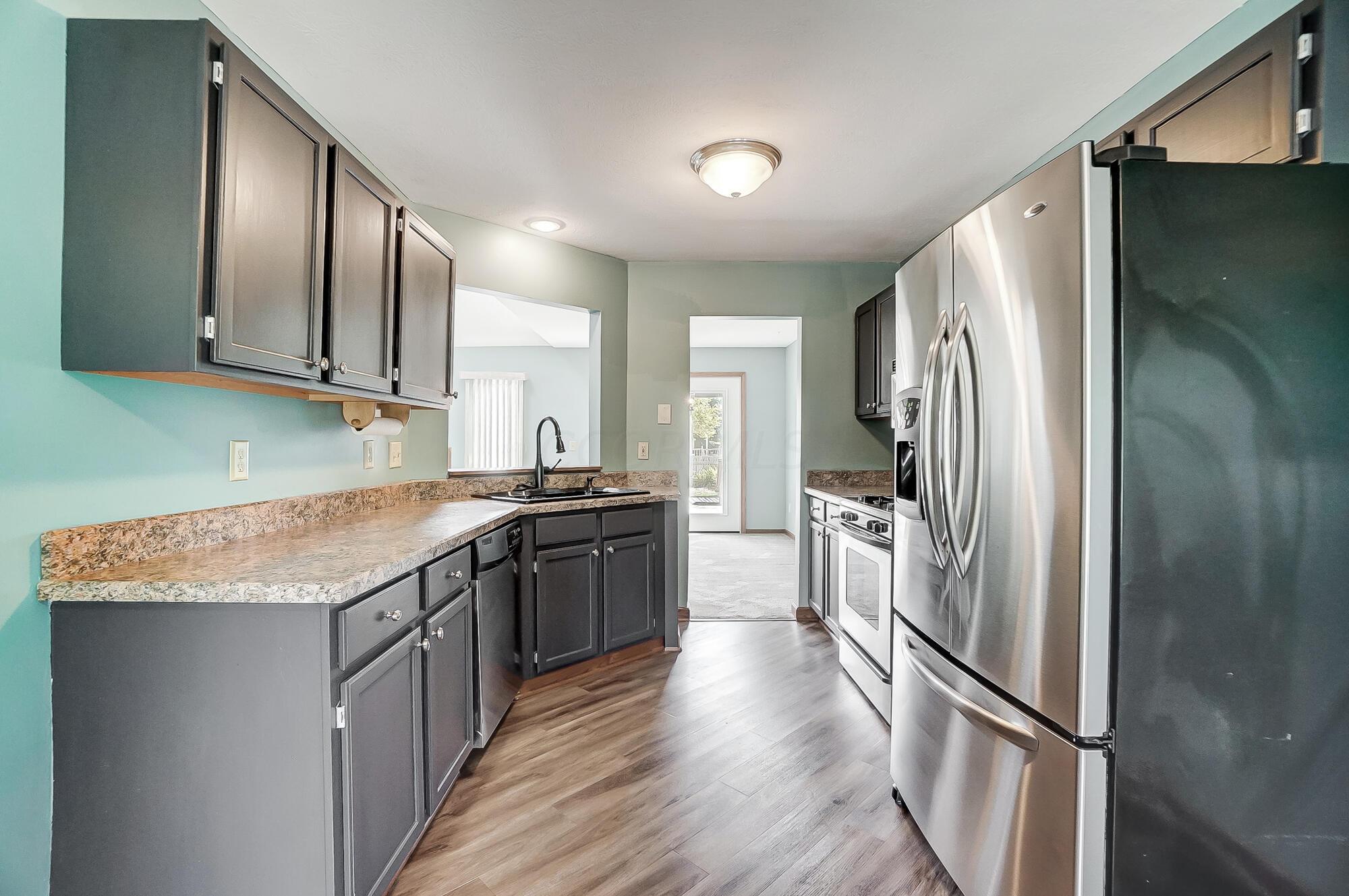 2246 Spindler Road Hilliard, OH 43026 - Photo 15 of 53 Kitchen