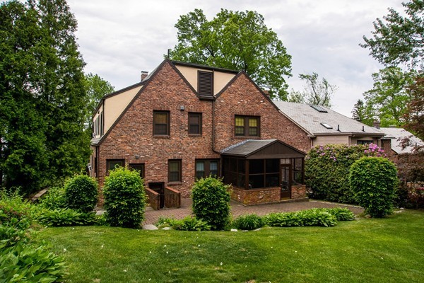 46 Blake Road Brookline, MA 02445 - Photo 19 of 19