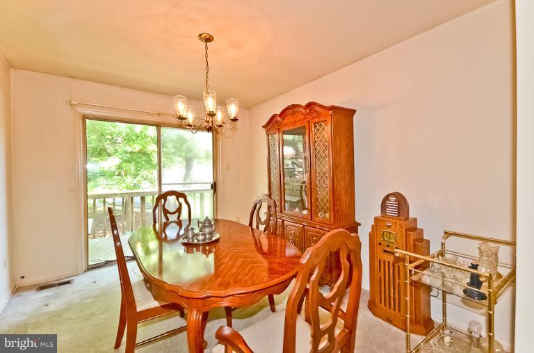 8800 Winding Hollow Way Springfield, VA 22152 - Photo 10 of 22 Dining Room