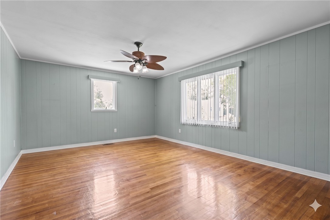 15 Hanley Lane Warren, RI 02885 - Photo 2 of 22