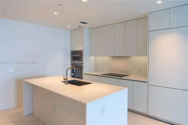 $9,850 | 700 Northeast 24th Street, Unit 3603, Miami, FL 33137