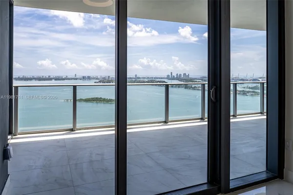 $9,850 | 700 Northeast 24th Street, Unit 3603, Miami, FL 33137