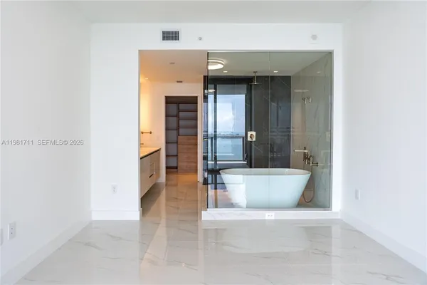 $9,850 | 700 Northeast 24th Street, Unit 3603, Miami, FL 33137