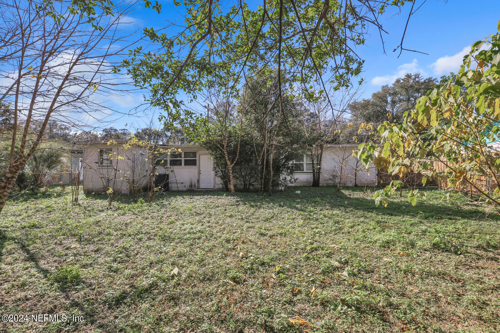 1479 Griflet Road Jacksonville, FL 32211 - Photo 7 of 16 07_0H3A8977_mls