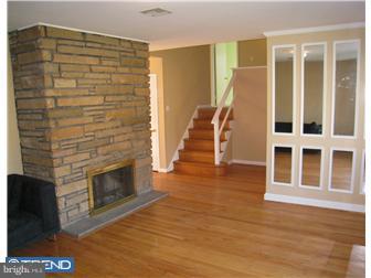 3247 Manor Road Huntingdon Valley, PA 19006 - Photo 2 of 12 Gallery Image 2