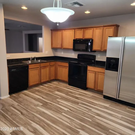 $2,050 | 15864 West Evans Drive, Surprise, AZ 85379