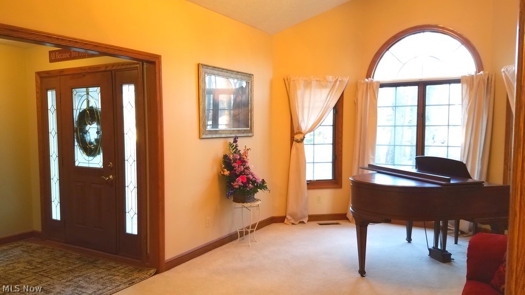 3382 Shellhart Road Norton, OH 44203 - Photo 5 of 35 Gallery Image 5