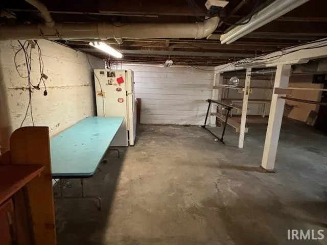 $150,000 | 2322 Highway 18, Fowler, IN 47944