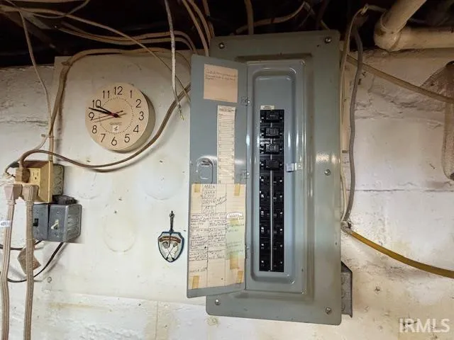 $150,000 | 2322 Highway 18, Fowler, IN 47944