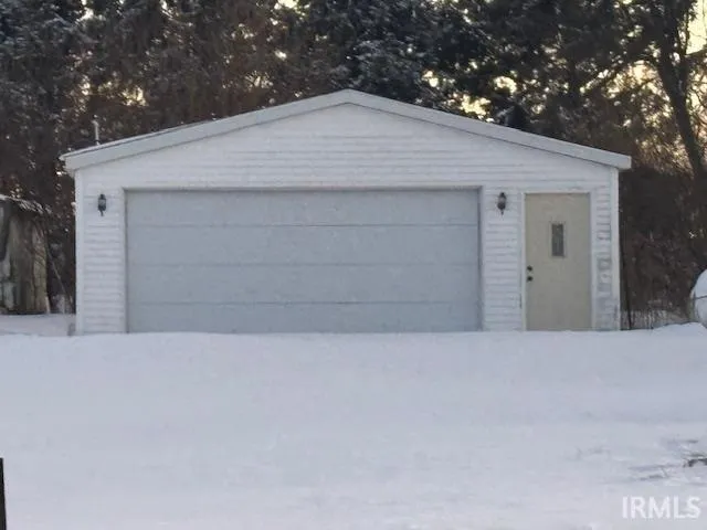 $150,000 | 2322 Highway 18, Fowler, IN 47944