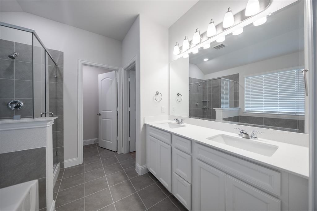 3426 Hillingdon Road Anna, TX 75409 - Photo 11 of 34 Primary Bathroom