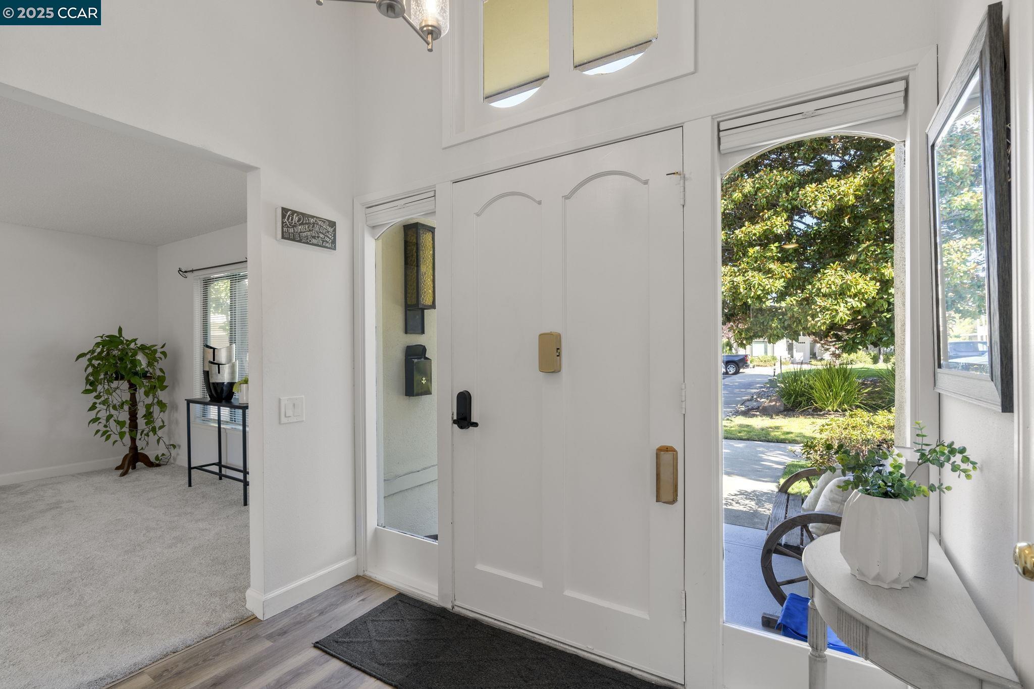 2017 Pine Knoll Drive, Unit 4 Walnut Creek, CA 94595 - Photo 5 of 21 a view of a entryway