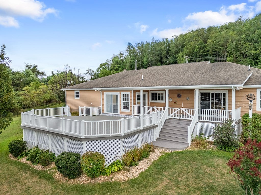 409 Whispering Pines Road Max Meadows, VA 24360 - Photo 77 of 100 Gallery Image 77