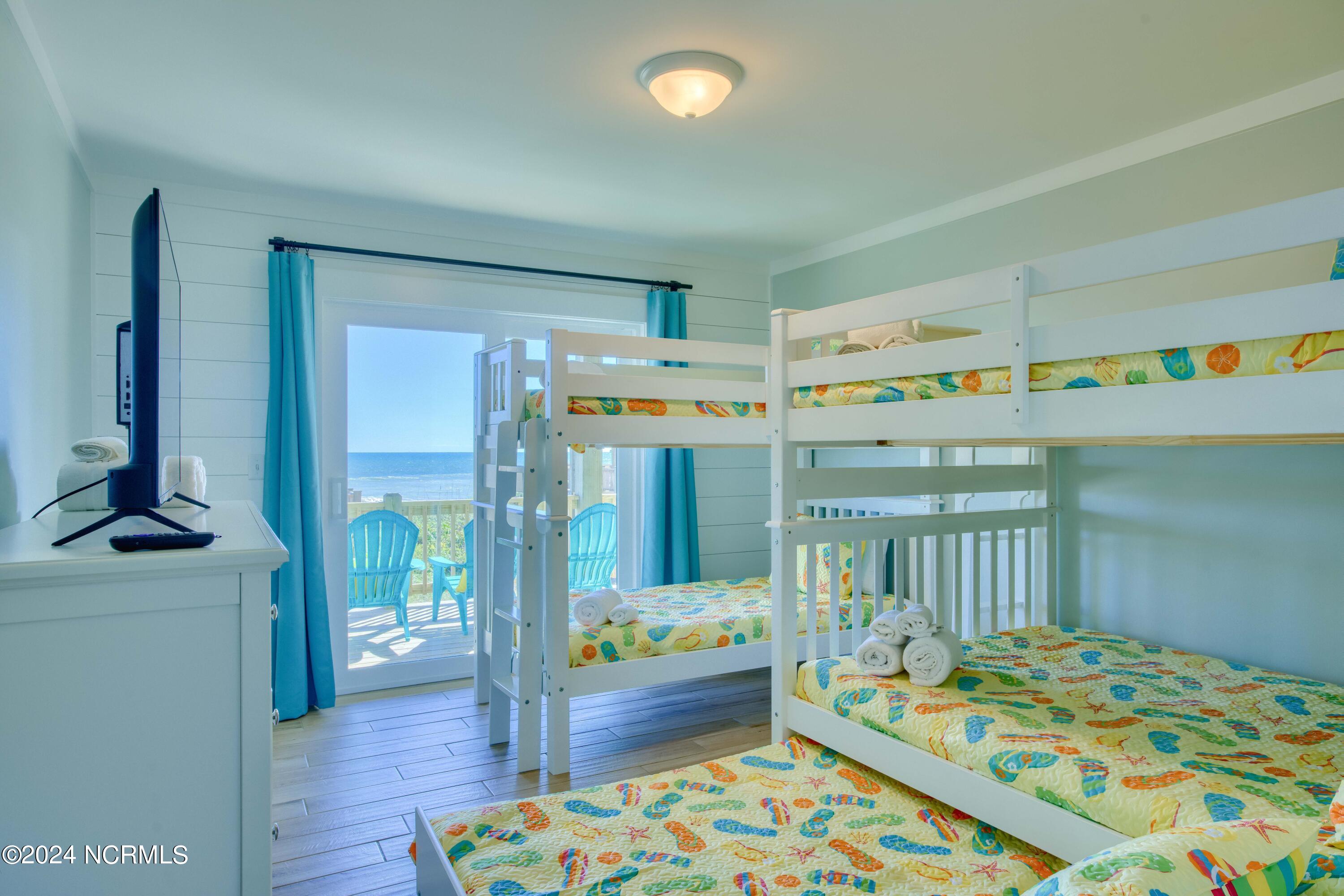 1016 New River Inlet Road North Topsail Beach, NC 28460 - Photo 48 of 51 1016 New River Inlet Road - Interiors -