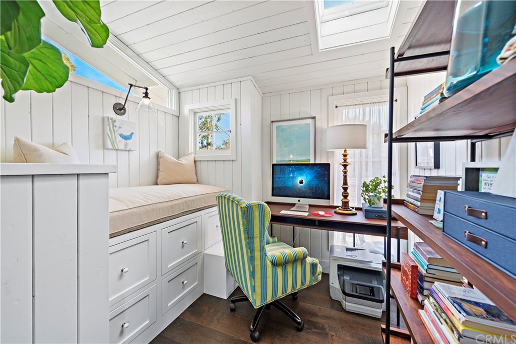 464 El Bosque Laguna Beach, CA 92651 - Photo 16 of 25 Office nook on 2nd level with built-in seats and storage.