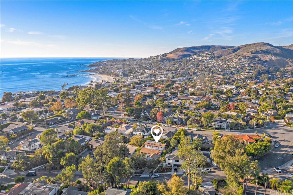 464 El Bosque Laguna Beach, CA 92651 - Photo 25 of 25 Ocean close.