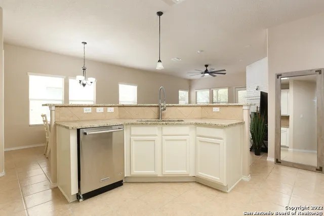 $450,000 | 109 Krieg Drive, Boerne, TX 78006