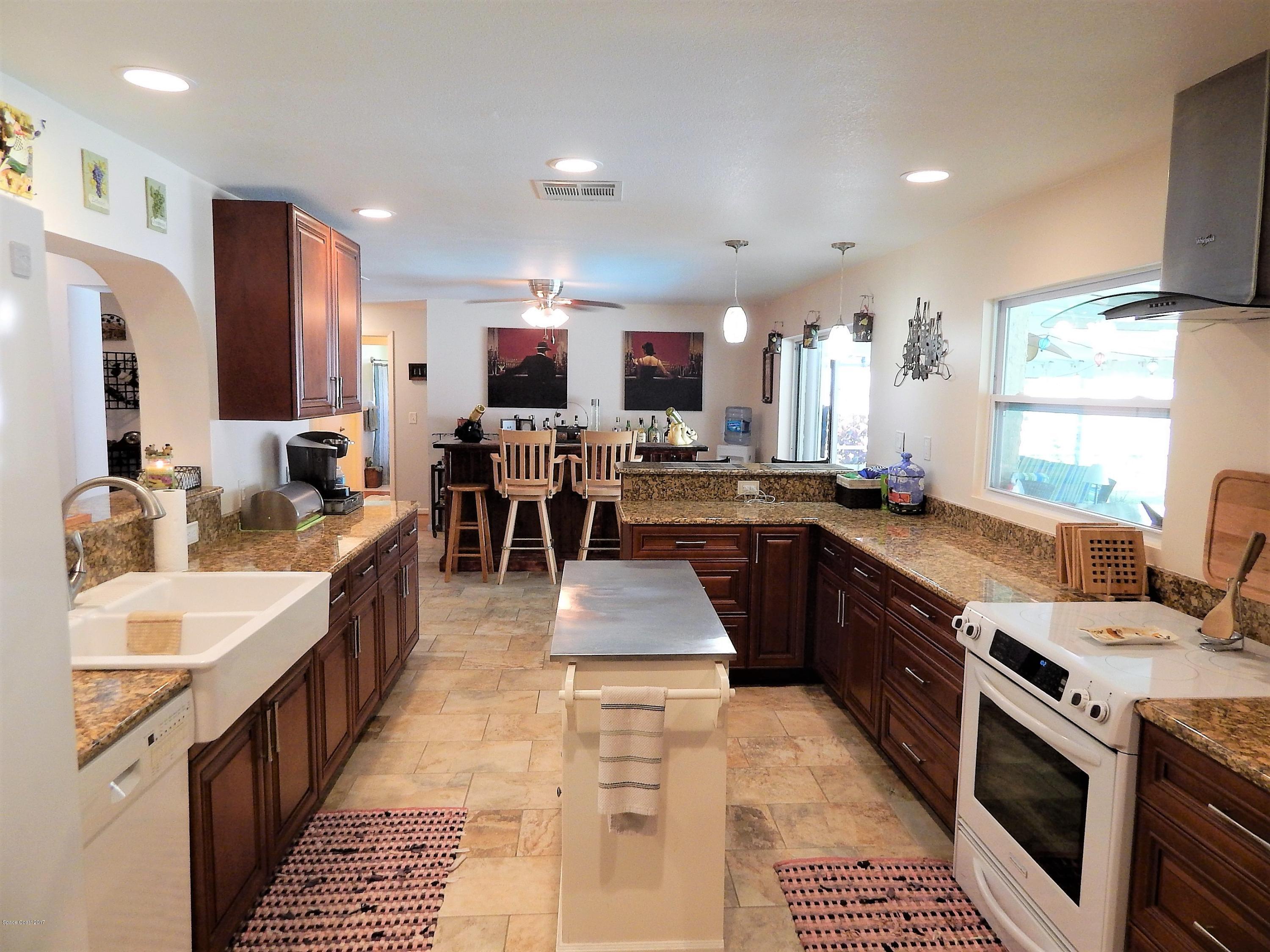 1190 St George Road Merritt Island, FL 32952 - Photo 7 of 29 Open & Bright