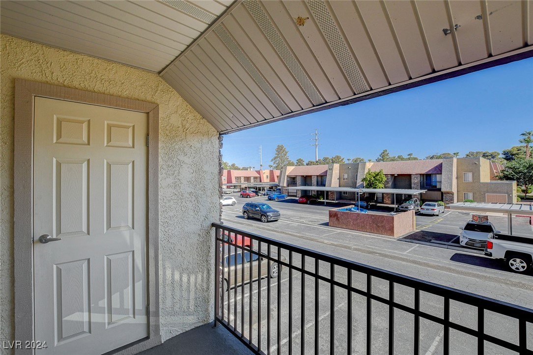 5301 River Glen Dr Unit 210  