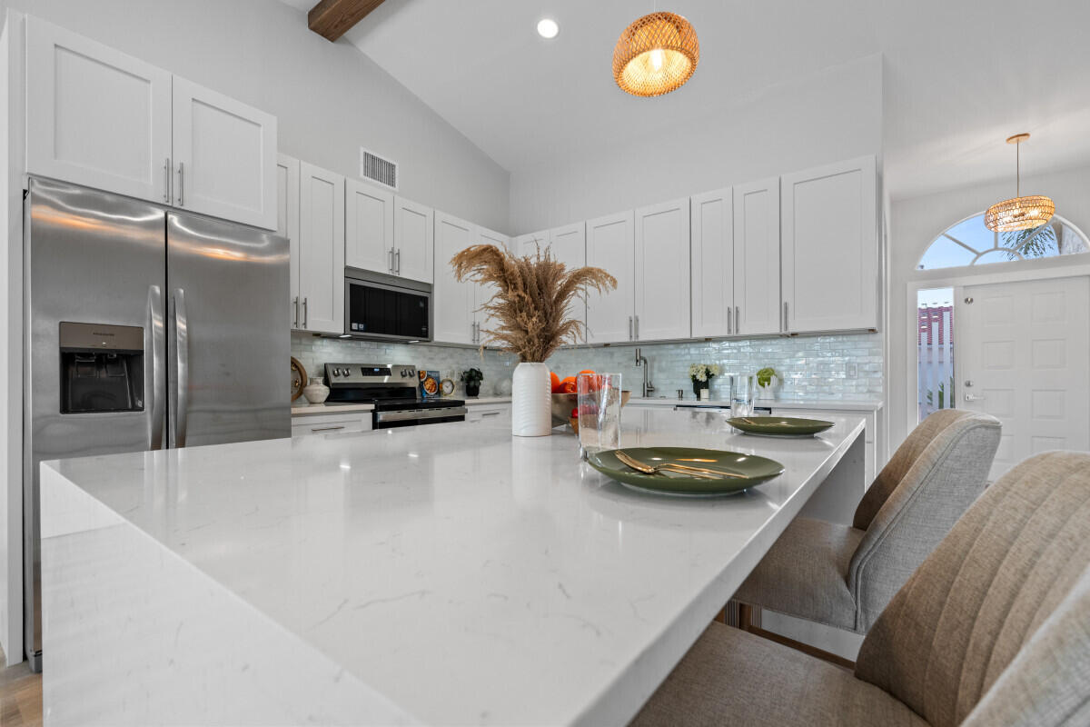 17261 Balboa Point Way Boca Raton, FL 33487 - Photo 8 of 53 23