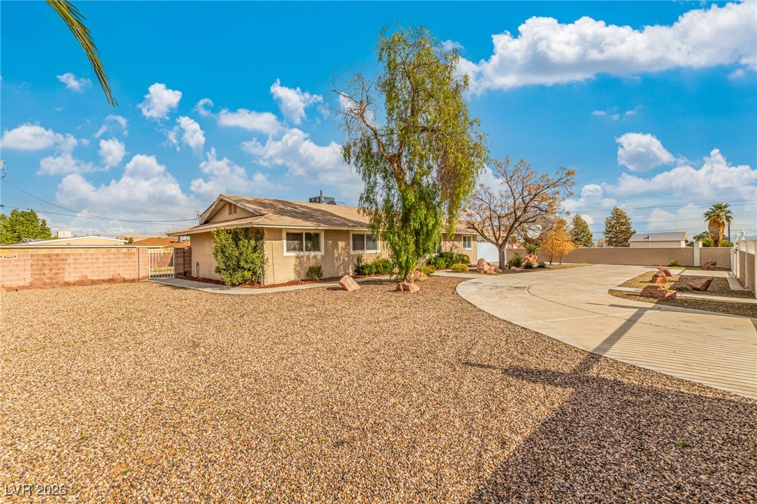 4626 West Warm Springs Road Las Vegas, NV 89118 - Photo 2 of 30