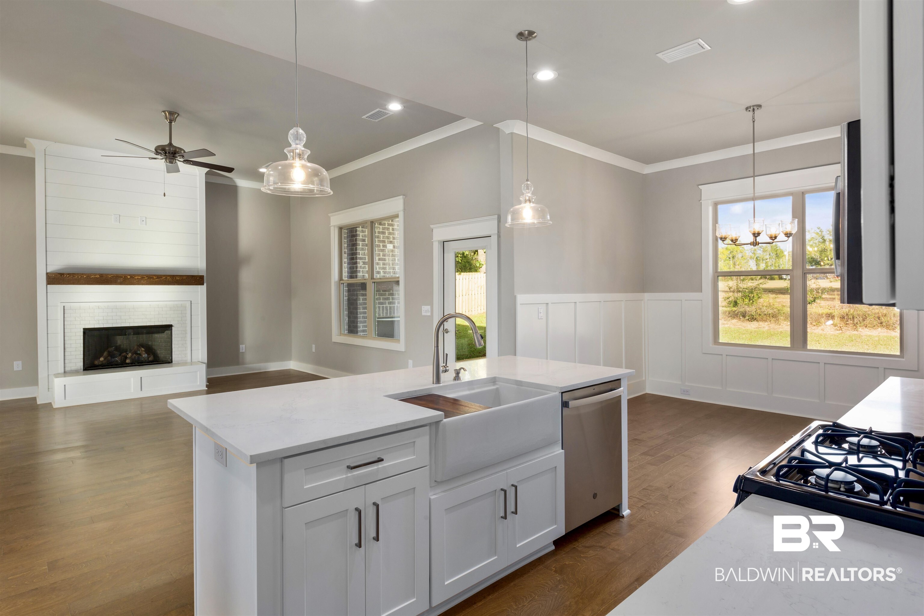 19726 Bunker Loop Fairhope, AL 36532 - Photo 9 of 29 Kitchen