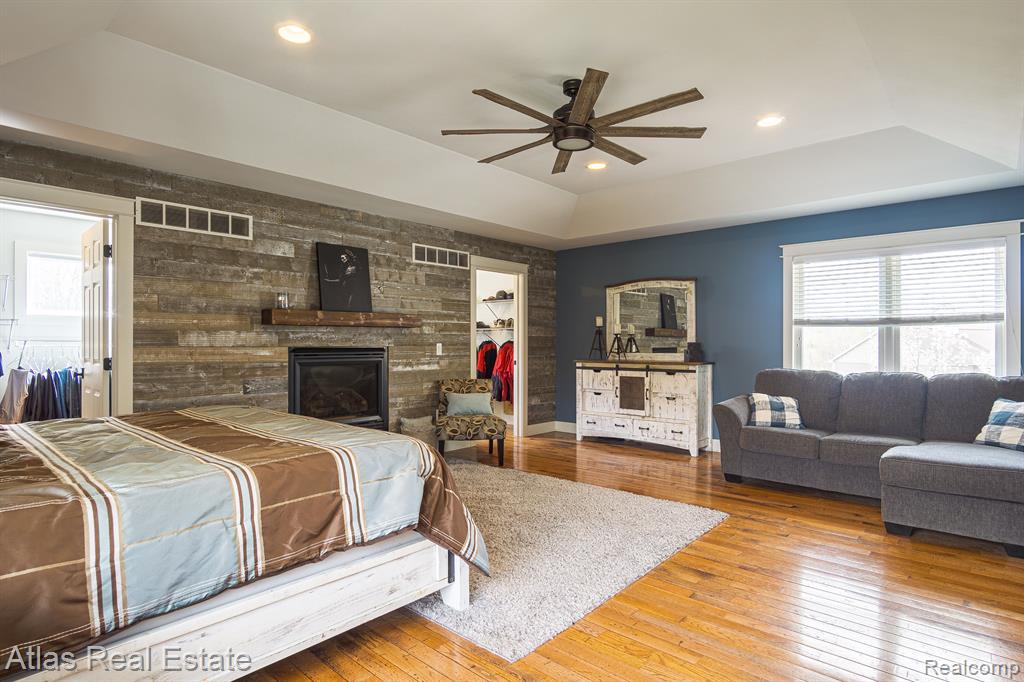 2716 Lake George Road Leonard, MI 48367 - Photo 56 of 98