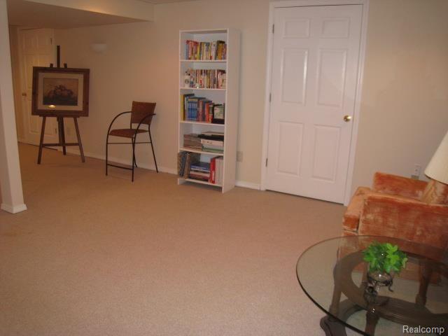 1686 Hillcrest Drive Rochester Hills, MI 48306 - Photo 18 of 18