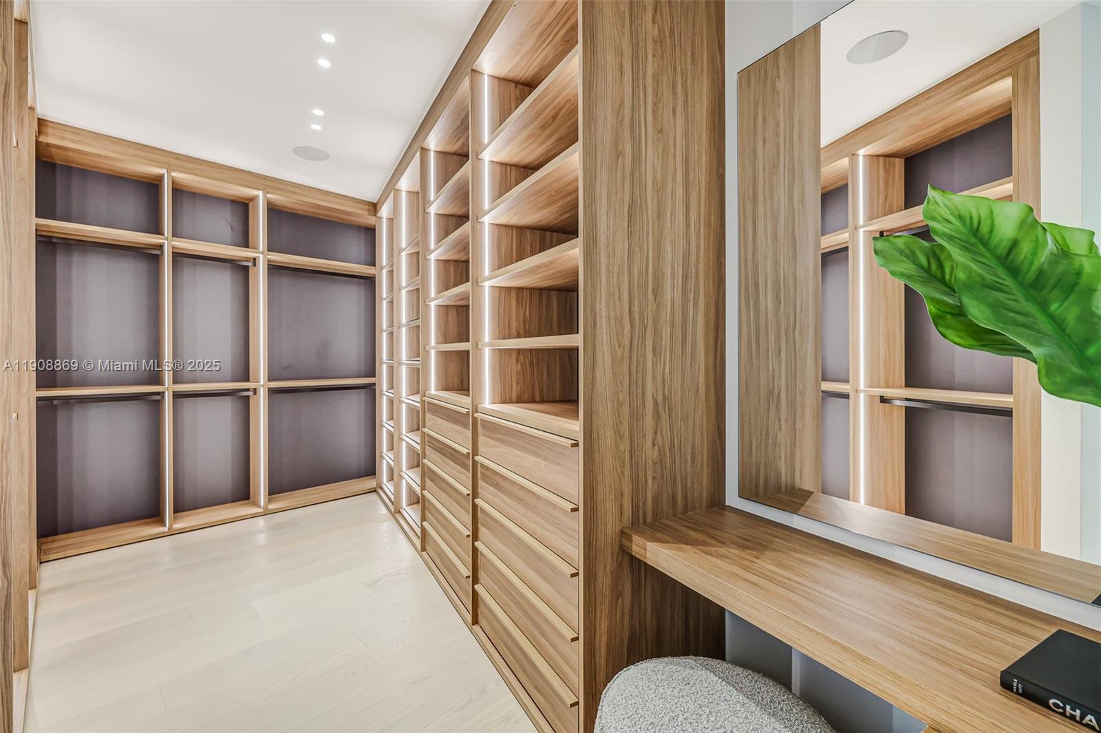 1661 Onaway Drive Miami, FL 33133 - Photo 17 of 26 a view of a hallway with closet