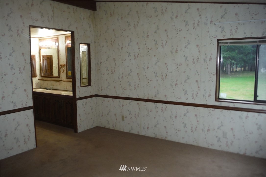 111 Bishop Road Port Angeles, WA 98363 - Photo 14 of 39 Gallery Image 14