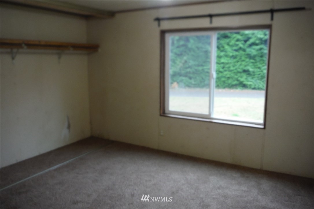 111 Bishop Road Port Angeles, WA 98363 - Photo 10 of 39 Gallery Image 10