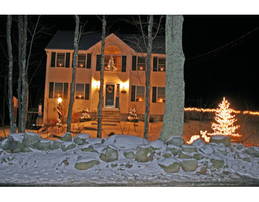 138 Gray Road Templeton, MA 01468 - Photo 3 of 29 a view of a white house with a yard