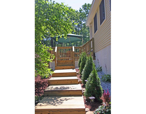 138 Gray Road Templeton, MA 01468 - Photo 8 of 29 a view of small yard in front of house