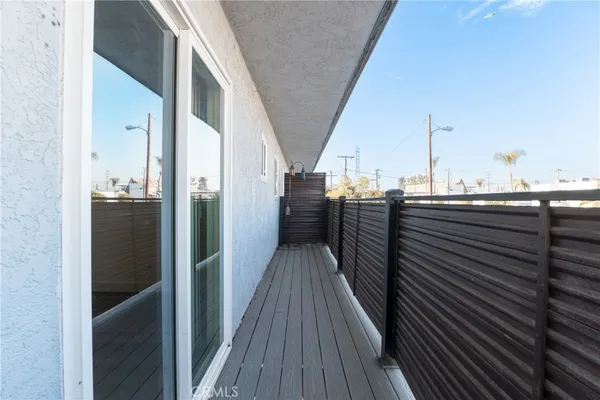 $2,600 | 7348 Florence Avenue, Unit 16, Downey, CA 90240