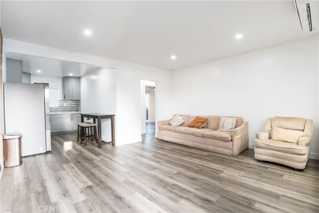 $2,700 | 7348 Florence Avenue, Unit 16, Downey, CA 90240