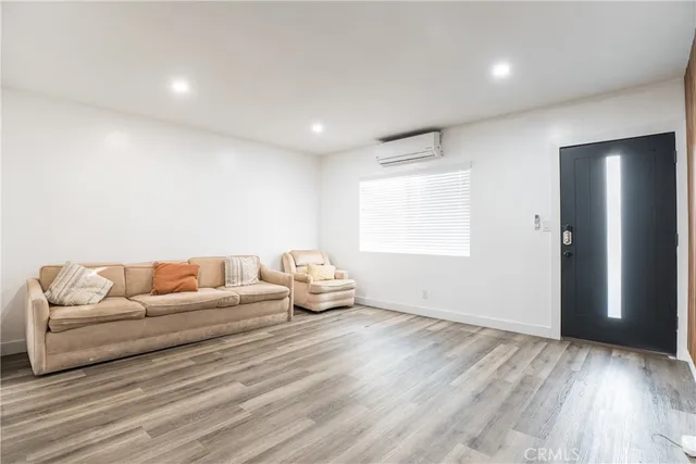 $2,700 | 7348 Florence Avenue, Unit 16, Downey, CA 90240