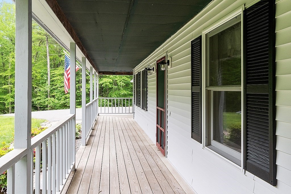 44 Blood Road Townsend, MA 01469 - Photo 4 of 36 Gallery Image 4