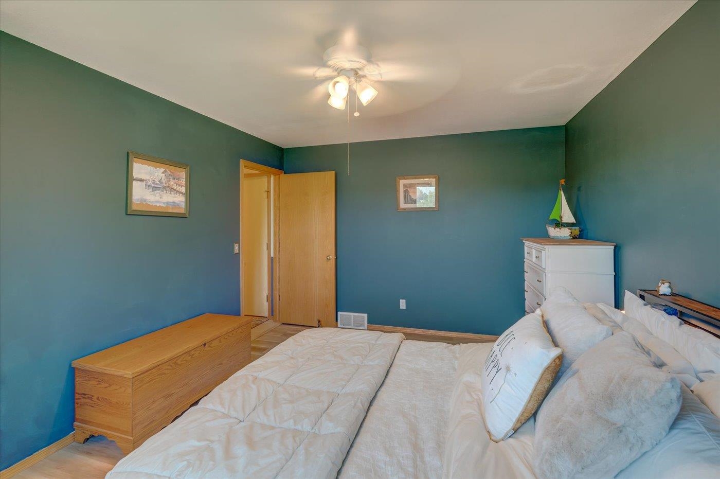 933 Vista Ridge Drive Mount Horeb, WI 53572 - Photo 23 of 58