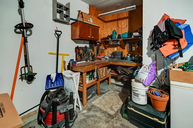 $432,500 | 933 Vista Ridge Drive, Mount Horeb, WI 53572