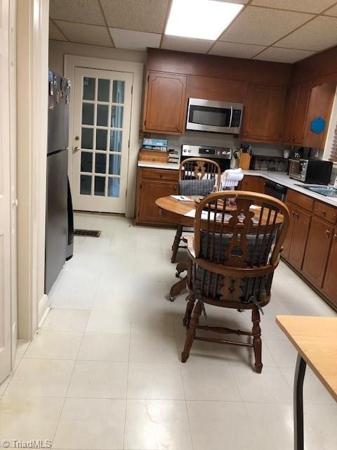 719 Forrest Street High Point, NC 27262 - Photo 5 of 14